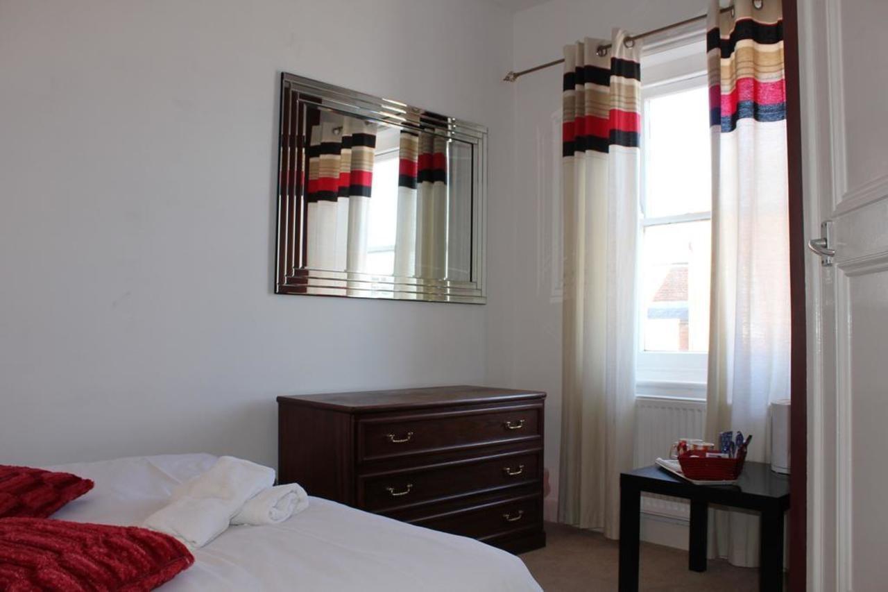 The George Hotel Stansted Airport Bishop's Stortford Kültér fotó