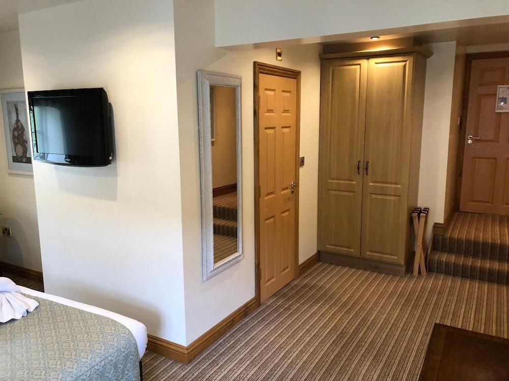 The George Hotel Stansted Airport Bishop's Stortford Kültér fotó
